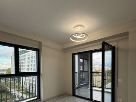 Ambient 1+1 për Zyra - Bulevardi i Ri