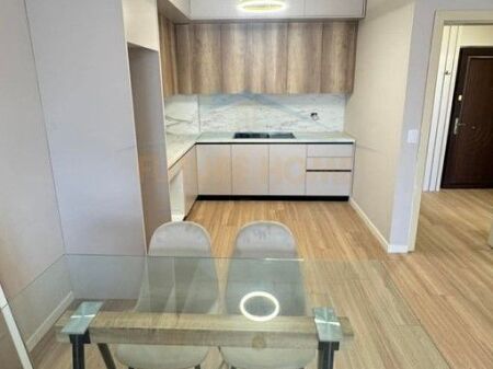 Shitet, Apartament 1+1, Unaza e Re