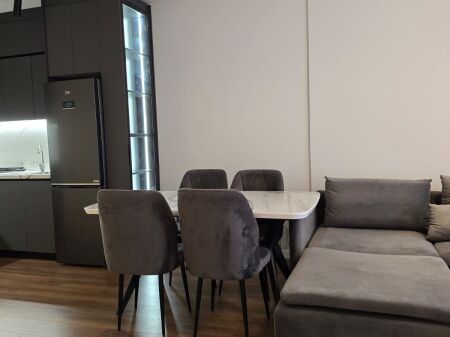 Appartamento 1+1+1 posto auto arredato al LAGO ASCIUTTO