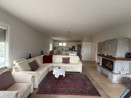 In vendita, Villa su 2 piani, Preze, Tirane