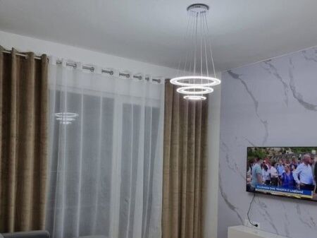 Apartament 1+1 te Komuna e Parisit