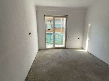 Appartamento 2+1 in vendita, Istituto, Tirana.