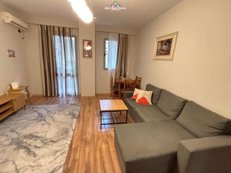 Jepet Apartament 2+1 Ne Myslym Shyr