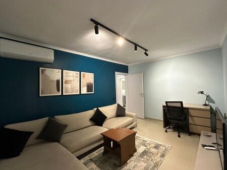 Appartamento 1+1 con possibilità di conversione in 2+1, vicino al Giardino “1 Maji” – di fronte all'ex Esposizione