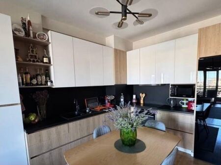 Shitet Apartament 2+1+2+depo tek Kompleksi Vizion Plus, Don Bosco