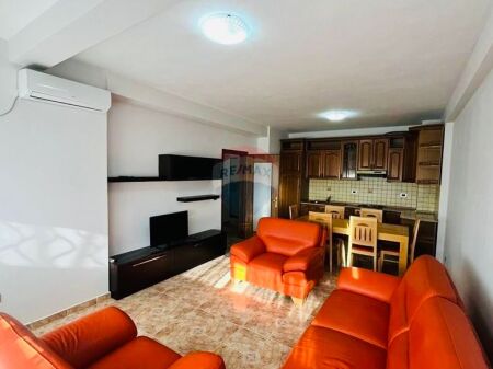 📍🏠Apartament 2+1 Rruga Him Kolli