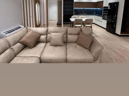 Super apartament 2+1+2 me qera tek Zogu i Zi