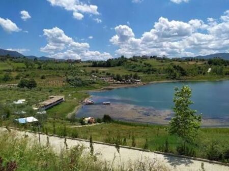 Land for sale in Farkë 📍