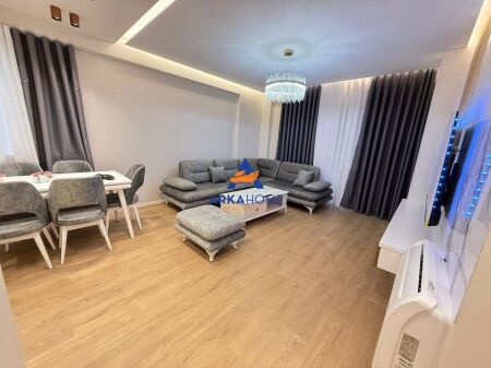 JEPET ME QERA APARTAMENT 2+1+2+BALLKON+2GARAZHE "GREEN TERRACES,LIQENI I THATË" 1200 EURO