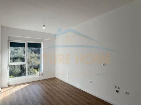 Shitet, Apartament 1+1, OXA, Fresku, Tirane