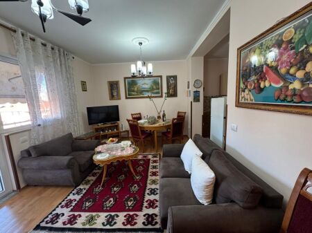 Qera Apartament 1+1, Fusha e Ali Demit
