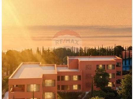 🏨 Hotel në Shitje ne Palase