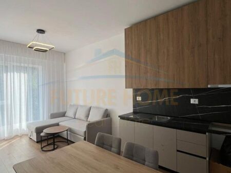 Shitet, Apartament 1+1, OXA, Fresku, Tirane.