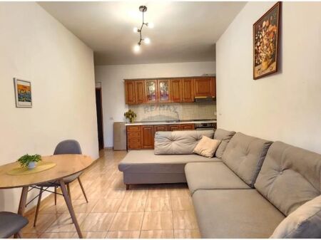 Apartment 1+1 for rent in Astir