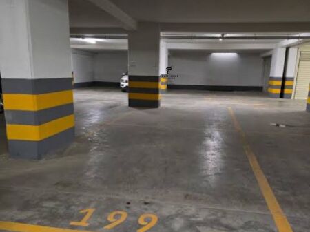 VENDESI IN VENDITA 2 POSTI AUTO EX CAMPO DI AVIAZIONE  29.000 EURO