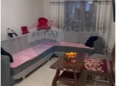 Apartament 2+1 per qira në Astir !