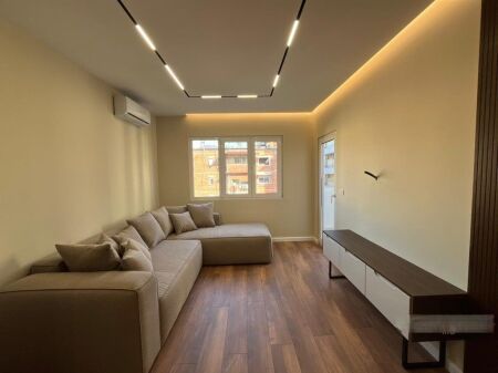 Super apartament 1+1 per shitje te Mine Peza