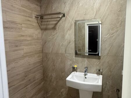 Appartamento In Affitto 1+1 Vicino 5 Maji ( ID B2101522) Tirana