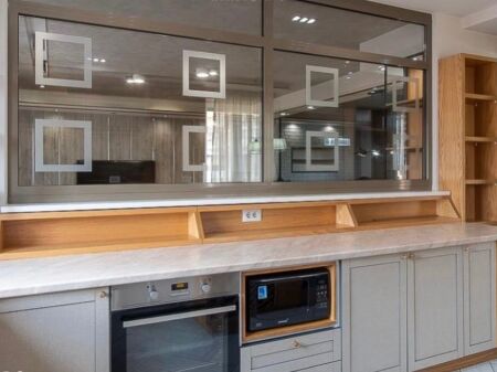 2+1,spacioz,myslym shyri,185.000 lek,ofrohet dhe parkim me cmim shtese