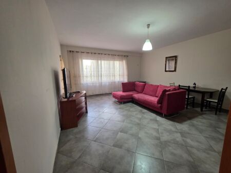 Apartament me qera 1+1 ne ASTIR