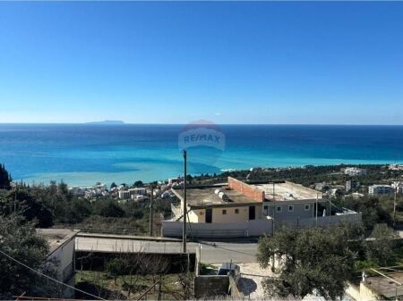 Vilë për Shitje Dhërmi, Rruga Petro Marko