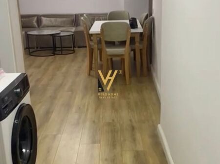 JEPET APARTAMENT 2+1 ME QERA NE ASTIR 55.000 LEKE