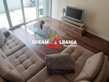 Apartament 2+1 me qera ne zonen e Zogut te Zi tek Ring Center ne Tirane (ID 4221911 )