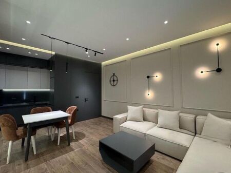 Appartamento in affitto 1+1+posto auto arredato, presso il Complesso "Deliorgji"!