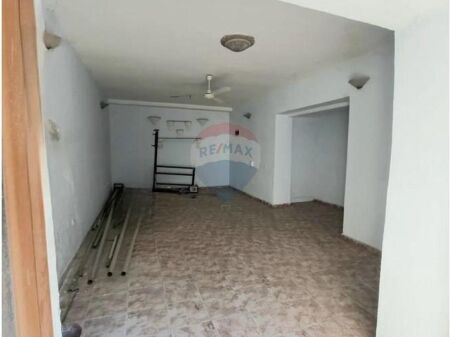 Dyqan për Shitje – Rruga Ali Demi, Vlorë