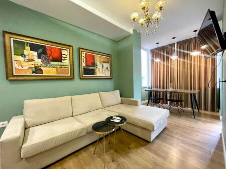 Apartament 2+1 per qera tek Shkolla e Baletit!