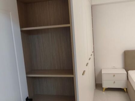 Affittasi 2+1, Durrës