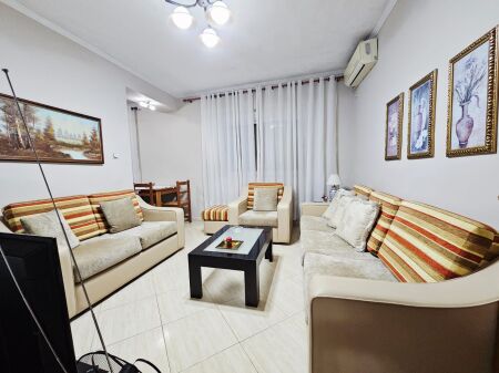 Apartament 2+1 per qera tek Ambasada Amerikane!