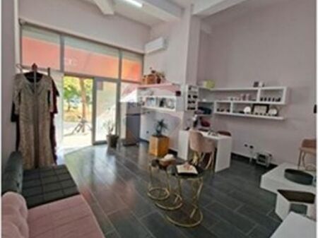 Unità di Servizio in vendita ad Astir