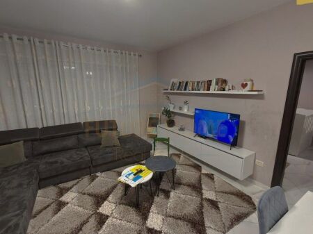 Shitet, Apartament 1+1, Unaza e Re