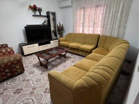 Qera, Apartament 2+1, Ish Parku i Autobuzave , Tirane.