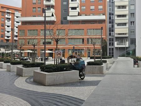 Rent,Office,Delijorgji Complex !