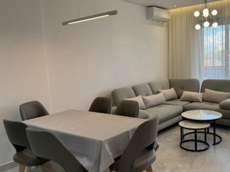 1+1 for rent at the dry lake