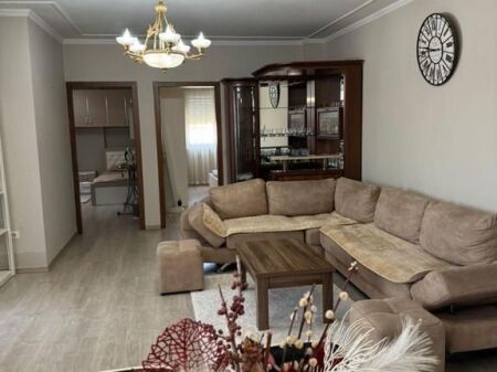 Apartament 2+1 per shitje te Oxhaku
