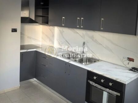 Affitto | Appartamento 2 + 1 + 2 | Kodra E Diellit | 400 €/mese