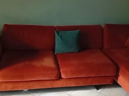 For rent Apartment 2+1, 5 Maj street behind Concord Center 500 thousand lek