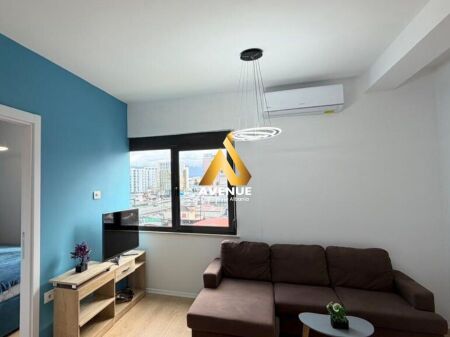 Shitet Apartament 1+1 pranë Casa Italia, Tiranë