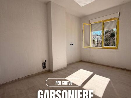Apartament për shitje