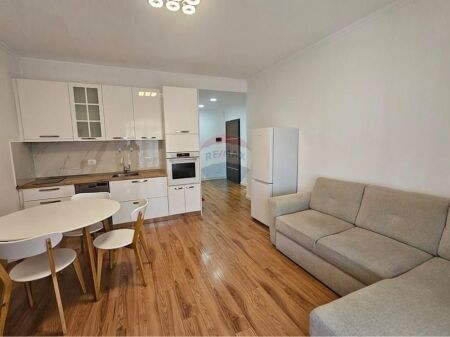 Apartament 1+1 per qira tek Rruga e Barrikadave