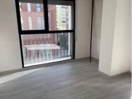 🏠Shitet Apartament 3+1 afer Bulevardit te Ri,