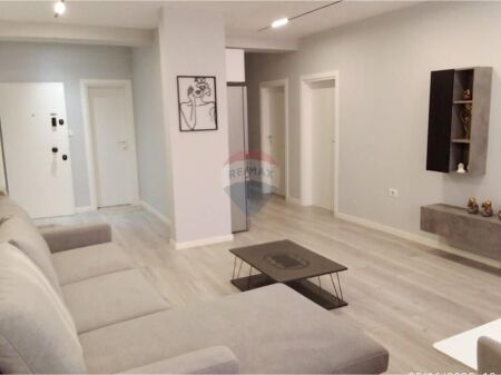 Apartament 2+1 per qira tek 21 Dhjetori