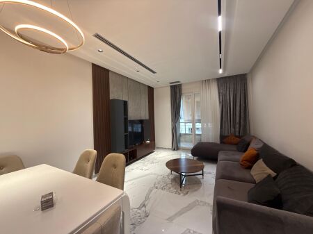 Apartament modern 2+1+Post Parkimi, Komuna e Parisit!