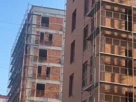 1+1 Astir 62.3 metra