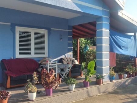 HOUSE FOR SALE 1 FLOOR IN THE KAMZA AREA