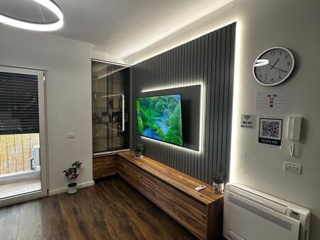 In Affitto Appartamento 1+1+1 Balcone