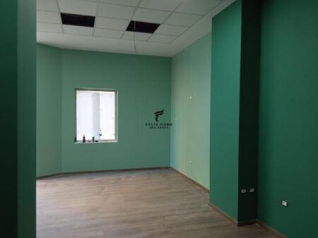 SHOP FOR RENT 50 M2 NDRE MJEDA STREET 750 EURO FH-57677